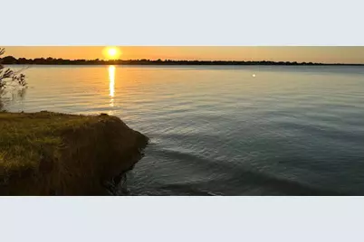 720 Lakeshore Drive, Little Elm, TX 75068 - Photo 6