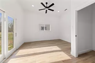 1259 Bonham St, Paris, TX 75460 - Photo 8