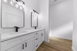 1259 Bonham St, Paris, TX 75460 - Photo 10