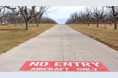 1631 Earhart Drive, Granbury, TX 76049 - Photo 4