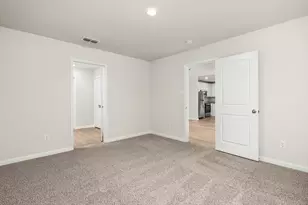 4705 Fillmore Dr, Greenville, TX 75401 - Photo 4