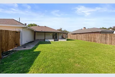 3802 Roan Circle, Garland, TX 75043 - Photo 22