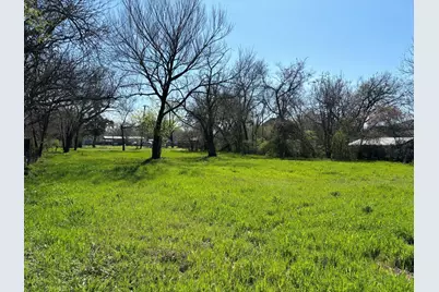 740 E Waco Avenue, Cooper, TX 75432 - Photo 1