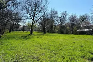 740 E Waco Ave, Cooper, TX 75432 - Photo 1