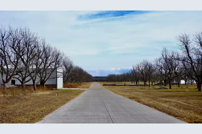 1625 Earhart Drive, Granbury, TX 76049 - Photo 2