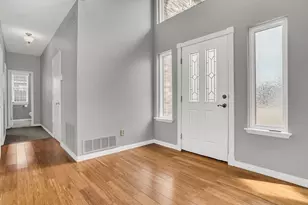 7809 Clover Leaf Dr, North Richland Hills, TX 76182 - Photo 2