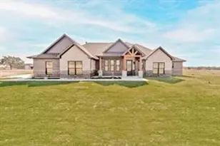 170 Rolling Hills Blvd, Alvord, TX 76225 - Photo 2