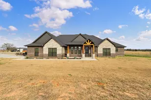 170 Rolling Hills Blvd, Alvord, TX 76225 - Photo 1