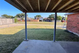 8506 Woodside Rd, Rowlett, TX 75088 - Photo 6