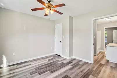 1511 N Brents Avenue, Sherman, TX 75090 - Photo 10