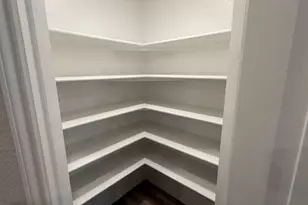 568 Marsh St, Cleburne, TX 76033 - Photo 6