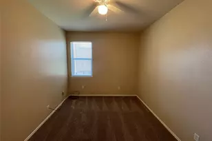 724 Courson Dr, DeSoto, TX 75115 - Photo 12