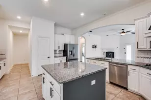 13708 Cortes de Pallas Dr, Little Elm, TX 75068 - Photo 12