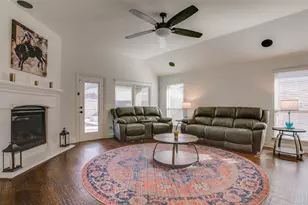 13708 Cortes de Pallas Dr, Little Elm, TX 75068 - Photo 18