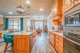 8825 Sundance Pl Ct, Granbury, TX 76049 - Photo 16