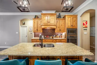 8825 Sundance Place Court, Granbury, TX 76049 - Photo 10