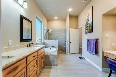 8825 Sundance Place Court, Granbury, TX 76049 - Photo 24