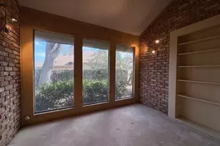 5205 Rustle Leaf Dr, Arlington, TX 76017 - Photo 6