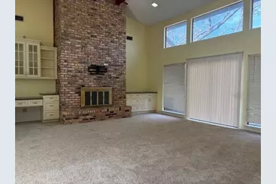 5205 Rustle Leaf Drive, Arlington, TX 76017 - Photo 4