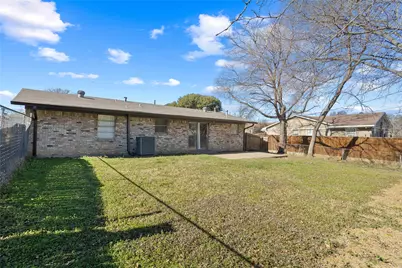 3718 Yellowstone Street, Irving, TX 75062 - Photo 26