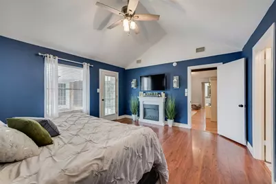 449 Meadowhill Drive, Benbrook, TX 76126 - Photo 22