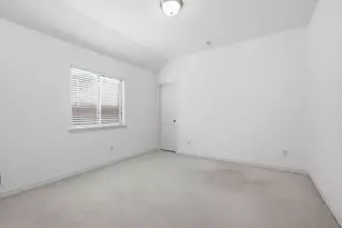 228 Skystone Dr, Irving, TX 75038 - Photo 22