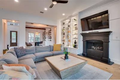 8245 Bonny Bank, The Colony, TX 75056 - Photo 10