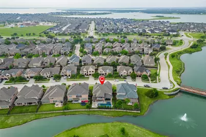 8245 Bonny Bank, The Colony, TX 75056 - Photo 4