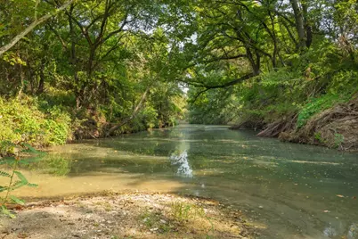 2700 Overton Court, Granbury, TX 76048 - Photo 4