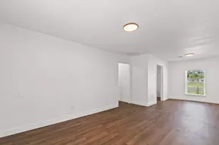 1806 Wellington St, Greenville, TX 75401 - Photo 8