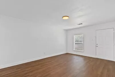 1806 Wellington Street, Greenville, TX 75401 - Photo 16