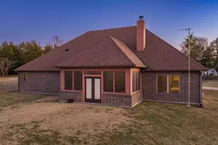 282 Co Rd 2186, Greenville, TX 75402 - Photo 28