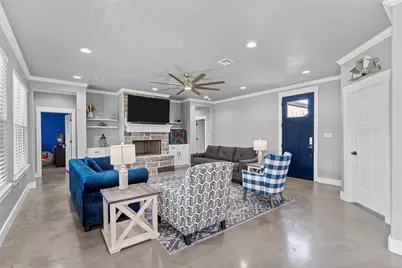 370 Rio Bonito Drive, Robinson, TX 76706 - Photo 4