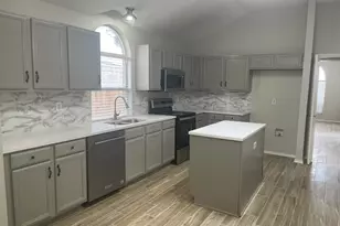 7709 Amsterdam Ln, Arlington, TX 76002 - Photo 2