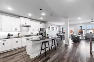 905 Bent Brook Rd, Little Elm, TX 75068 - Photo 8