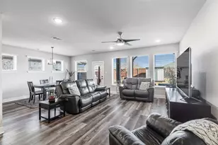 905 Bent Brook Rd, Little Elm, TX 75068 - Photo 16