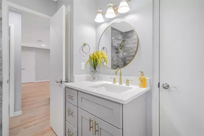 245 E Malone Avenue, Crowley, TX 76036 - Photo 22