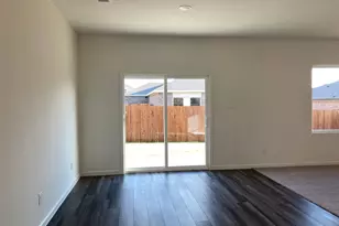 2640 Salado Creek Ln, Glenn Heights, TX 75154 - Photo 16