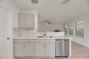 2812 Terrace Dr, McKinney, TX 75071 - Photo 4