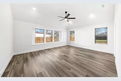 502 W 2nd Street, Venus, TX 76033 - Photo 16