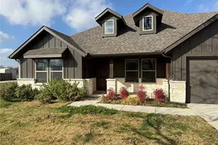 502 W 2nd St, Venus, TX 76033 - Photo 1