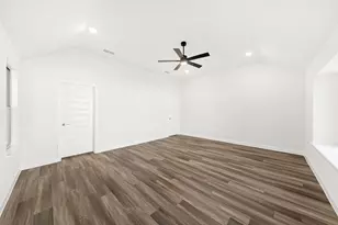 502 W 2nd St, Venus, TX 76033 - Photo 18