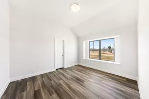 502 W 2nd St, Venus, TX 76033 - Photo 12