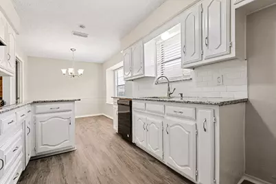 2242 Carmel Drive, Carrollton, TX 75006 - Photo 12