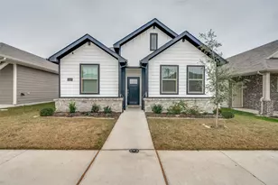 11037 L Firebrush Ln, Fort Worth, TX 76108 - Photo 2