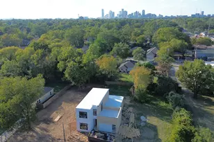 2731 Marburg St, Dallas, TX 75215 - Photo 2