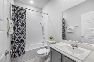 640 Southern HIlls Dr, Red Oak, TX 75154 - Photo 16