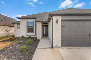 640 Southern HIlls Dr, Red Oak, TX 75154 - Photo 2