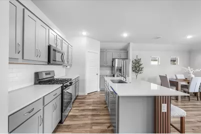 640 Southern Hills Drive, Red Oak, TX 75154 - Photo 6