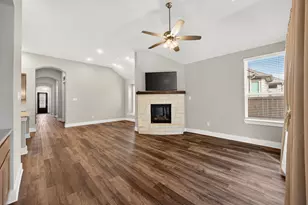 4706 Pin Oak Ct, Aubrey, TX 76227 - Photo 8